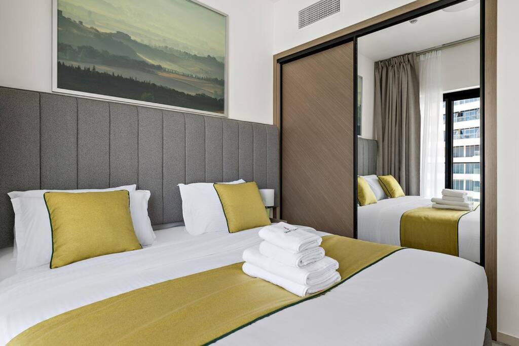 Stonetree - Modern 1br In Binghatti Creek Apartment
